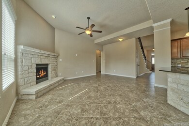 10760 Barnsford Ln, Helotes, TX 78023 - photo 6