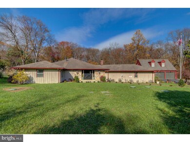 25 Laurel Cir, Malvern, PA 19355 - photo 2