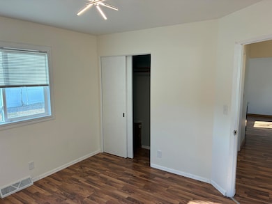 1114 Eleanor Dr, Waterloo, IA 50701 - photo 7