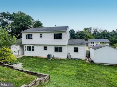 15604 Darwin Ct, Laurel, MD 20707 - photo 5