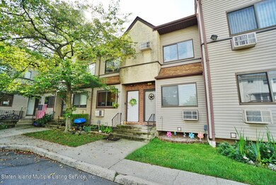 360 Barlow Ave unit 25, Staten Island, NY 10308 - photo 2