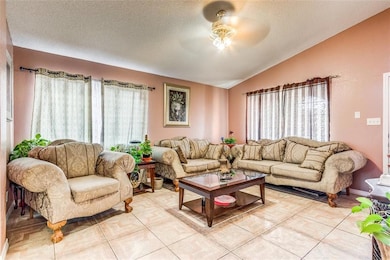 13728 Paseo Alegre Ave, El Paso, TX 79928 - photo 4