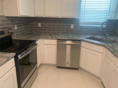 2124 NW 33rd St, Oklahoma City, OK 73112 - photo 4