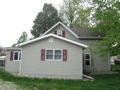 308 Second St, Argos, IN 46501 - photo 2