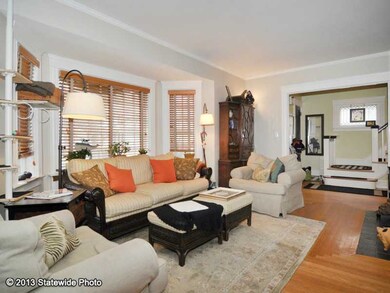 232 Raleigh Ave, Pawtucket, RI 02860 - photo 2