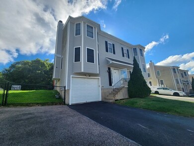 30 Nutmeg Dr, Worcester, MA 01603 - photo 2