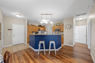 1718 Algonquin Rd unit 1718, Iowa City, IA 52245 - photo 7