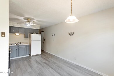 1824 N Charles 8