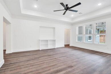 916 W Crawford St, Denison, TX 75020 - photo 5