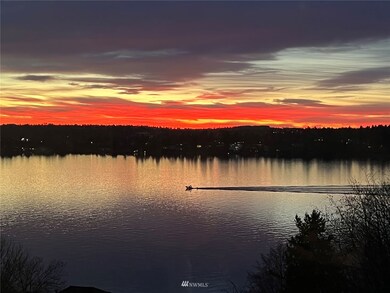 7321 W Mercer Way, Mercer Island, WA 98040 - photo 6