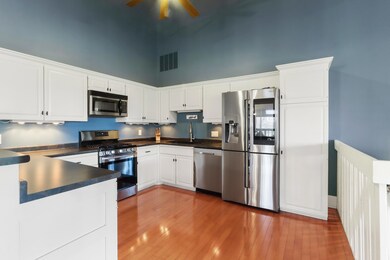 303 Deerpath E unit B, Fontana, WI 53125 - photo 5