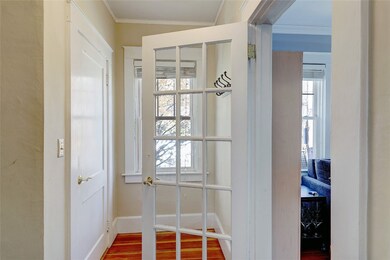 31 Doane Ave unit 2, Providence, RI 02906 - photo 4
