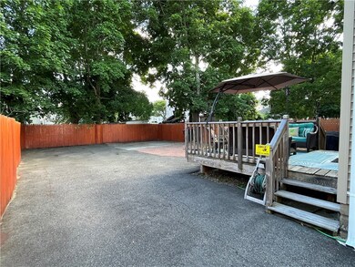 194 Roosevelt St, Providence, RI 02909 - photo 5