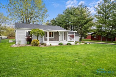 23329 W Hellwig Rd, Genoa, OH 43430 - photo 2