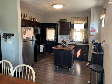 278 N Warren Ave, Columbus, OH 43204 - photo 5