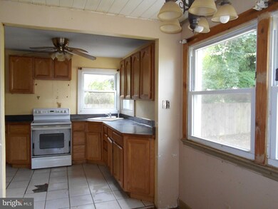 109 Roosevelt Ct, Annapolis, MD 21403 - photo 6