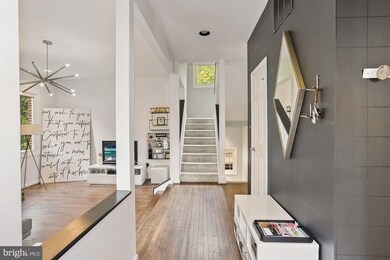 7537 Bradley Blvd, Bethesda, MD 20817 - photo 4