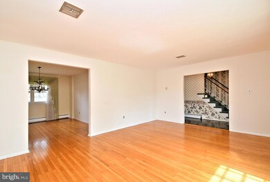 745 Champlain Dr, King of Prussia, PA 19406 - photo 5