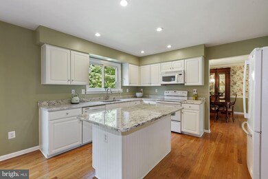 11068 Scotts Landing Rd, Laurel, MD 20723 - photo 7