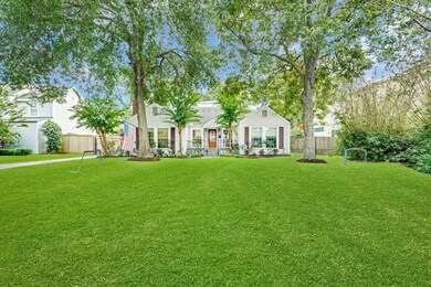 212 W 32nd St, Houston, TX 77018 - photo 2