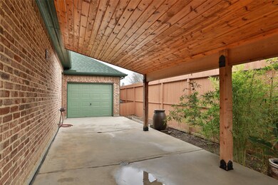 510 Oak Ridge Grove Cir, Spring, TX 77386 - photo 2