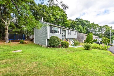 2 Beaver Creek Ct, Cranston, RI 02921 - photo 3