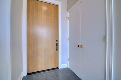 1000 Ovation Way unit 420, Newport, KY 41071 - photo 2