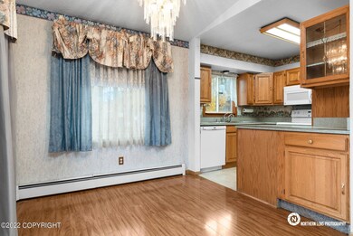 1640 State St, Anchorage, AK 99504 - photo 7