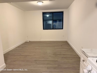 45 Ridgecrest Ave unit 2, Staten Island, NY 10312 - photo 2