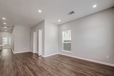 7234 Saint Augustine St unit A, Houston, TX 77021 - photo 6