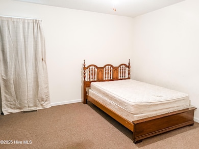 2110 Shamrock Dr E, Wilson, NC 27893 - photo 6