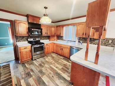 1605 Gardenia Ave, Albany, GA 31701 - photo 3