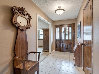 425 Mountainview Dr, Hurst, TX 76054 - photo 6