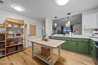 7-web-or-mls-_RAD8668