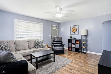 2916 13th St, Columbus, IN 47201 - photo 7