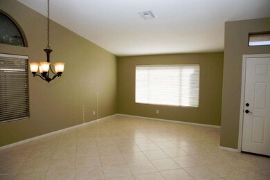 4 Living Room