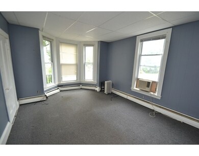 34 Arlington St, Haverhill, MA 01830 - photo 4