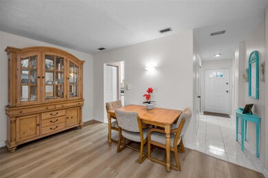 2700 Bayshore Blvd unit 555, Dunedin, FL 34698 - photo 7