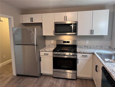 38 Clyde St unit B, West Warwick, RI 02893 - photo 5