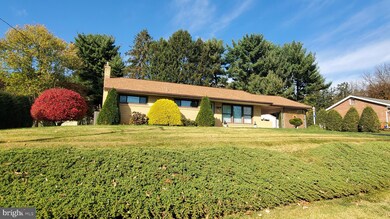 867 Elm St, Reading, PA 19605 - photo 3