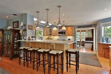 689 E Lake Rd, Ludlow, VT 05149 - photo 7