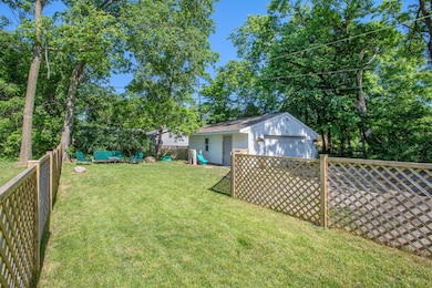 230 S Hudson St, Lowell, MI 49331 - photo 5