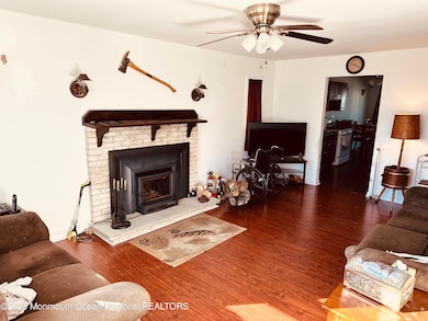 22 Pilot Rd, Toms River, NJ 08753 - photo 2