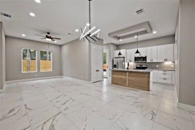 7914 Pointer St unit A, Houston, TX 77016 - photo 4
