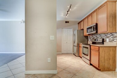 725 N Dobson Rd #115-8