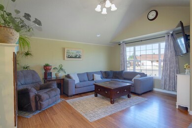 125A5531_2_3_4_5_Fusion-Interior