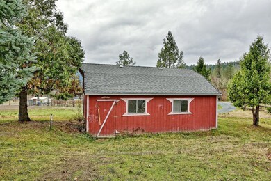 575 Earhart Rd, Rogue River, OR 97537 - photo 7