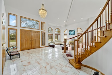 2410 Halina Dr E, Glenview, IL 60026 - photo 5