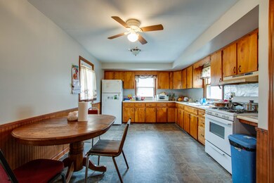 516 Carney St, Shelbyville, TN 37160 - photo 5