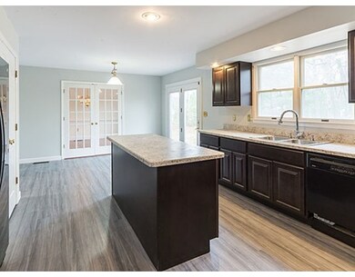 1 Mill River Cir, Franklin, MA 02038 - photo 4
